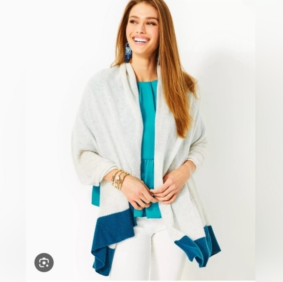 Lilly Pulitzer Accessories - NWT Lilly Pulitzer Lanelle Cashmere Wrap Heathered Seaside One Size